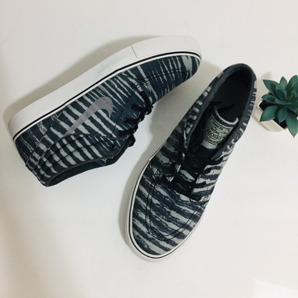 Nike SB Zoom Stefan Janoski Mid ' Tiger Stripe'